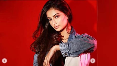 पलक तिवारीला नेटकरी म्हणताहेत, काश मेरा फिगर भी ऐसा होता