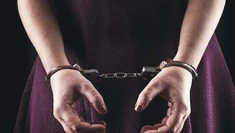 पुणे : प्रियकराचा गळा दाबून खून, स्पर्धा परीक्षेची तयारी करणाऱ्या तरुणीचे कृत्य