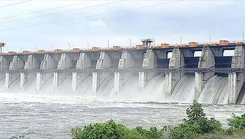 यवतमाळ जिल्हा पाऊस अपडेट : अरुणावतीचे पाच तर बेंबळा धरणाचे १६ दरवाजे उघडले