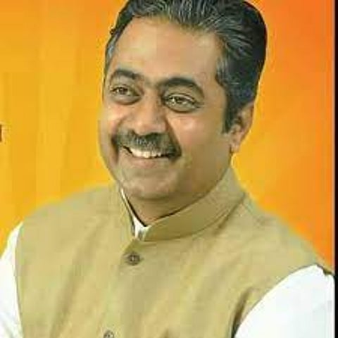 सरकारच्या लसीकरण मोहिमेत महाराष्ट्र मागेच : डॉ. राहुल आहेर