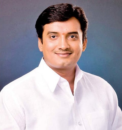 खासदार धनंजय महाडिक