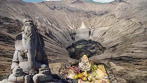 माऊंट ब्रोमो: ‘या’ देशात ७०० वर्षांपासून ‘श्री गणेशा’ची भरते जत्रा