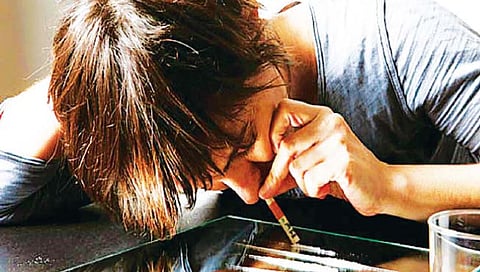 ड्रग्ज तस्करी : बॉलिवूड अभिनेत्याचा मेहुणा तिसर्यांदा जाळ्यात, मुंबई कनेक्शन