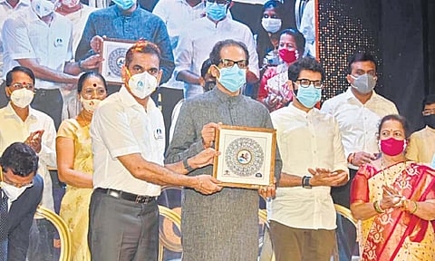 नायर हॉस्पिटल साठी १०० कोटींचा विशेष निधी : मुख्यमंत्री