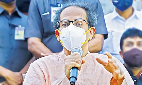 मुख्यमंत्री उद्धव ठाकरे म्हणाले, मंदिरे टप्प्याटप्प्याने उघडू