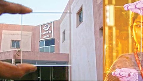 भारतीय संशोधकांनी बनवला पारदर्शक सिरॅमिक