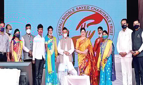 राज्यपाल भगतसिंह कोश्यारी म्हणाले,आपत्तीत मदतीचा हात द्या