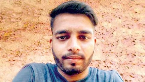 दुचाकी अपघातात सावंतवाडीतील तरुण ठार