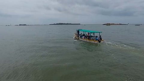 मालवण; कोरोनाची ‘कात’ टाकत मालवणच्या पर्यटनाला बहर