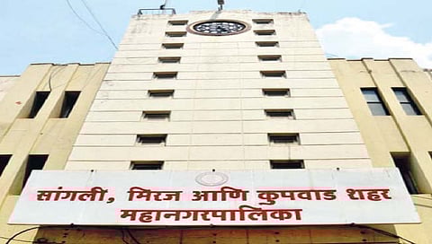 सांगली : मनपा स्थायी सभापती निवडणूक : काँग्रेसला झटका; भाजपचे 9 सदस्य सहलीवर