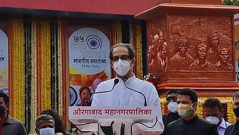 मराठवाडा मुक्तीसंग्राम दिन : निजामांच्या खुणा पूसून टाकू: मुख्यमंत्र्यांची ग्वाही