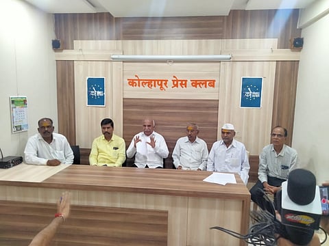 बाळूमामा देवालय आदमापूर यांच्या वतीने आयोजित पत्रकार परिषदेत बोलताना कार्याध्यक्ष रामभाऊ मगदूम, अध्यक्ष धैर्यशील भोसले, सरपंच विजय गुरव, गोविंद पाटील आदी.