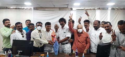 धुळे महापालिका महापौर पदी भाजपचे प्रदीप कर्पे यांची निवड