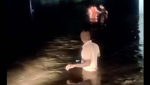 लासलगाव : ग्रामीण रुग्णालयात अडकलेल्या १२ जणांची सूटका