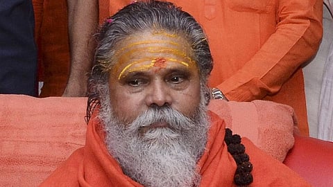 नरेंद्र गिरी मृत्यू प्रकरणाची सीबीआय चौकशी? उत्तर प्रदेश सरकारची शिफारस