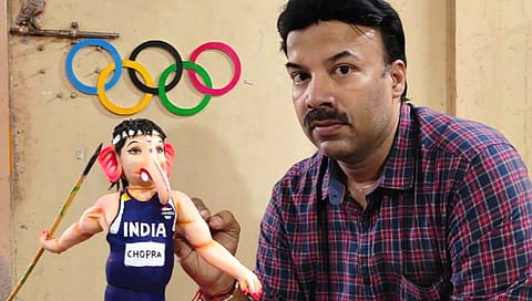 …चक्क ऑलिम्पिक सुवर्णपदक विजेत्या नीरज चोप्राच्या स्वरूपात गणेशमूर्ती!