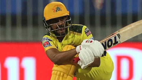 RCBvsCSK : सीएसके सेफ झोनमध्ये, आरसीबीचा केला ६ विकेट्सनी पराभव