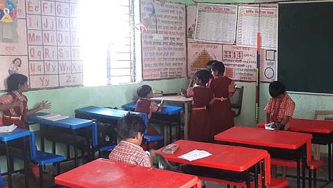 शाळा सुरू करा! सर्वेक्षणातून ग्रामीण भागातील ९७ टक्के पालकांनी नोंदवले मत