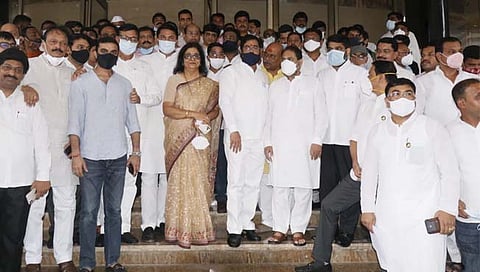 राज्यसभा पोटनिवडणूक : काँग्रेसचा शब्द भाजपने पाळला ! रजनी पाटील बिनविरोध राज्यसभेवर