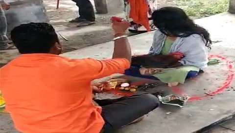 अल्पवयीन मुलीची स्मशानभूमीत पूजा, सुरूर येथील धक्कादायक प्रकार