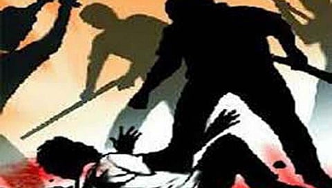 सांगली: दारूच्या बिलावरून कुपवाड येथे दोघांवर प्राणघातक हल्ला