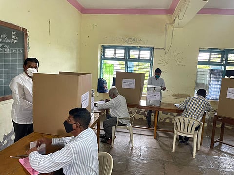 पुणे : सोमेश्वर साखर कारखाना निवडणूक, मतदान सुरू