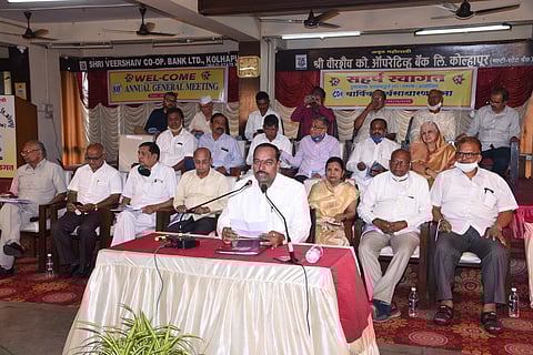 वीरशैव बॅंकेतर्फे सभासदांना १२ टक्के लाभांश जाहीर - अनिल सोलापुरे