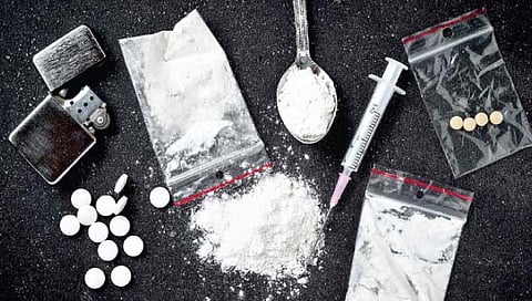 लंडन, पाकिस्तानातून चालतो ड्रग्जचा कारभार