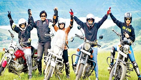 हिरकणी रायडर्स ‘शक्तीपीठ’ मोहिमेवर