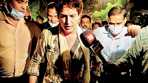 लखिमपूर घटनेनंतर नेत्यांचे अटकसत्र