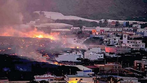 ला-पाल्मा ने झाले शहराचे राखेत रूपांतर