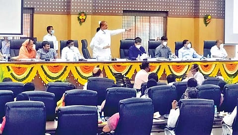 पालकमंत्री दत्तात्रय भरणे : सीबीआय कशाला? ईडीचीच चौकशी लावा