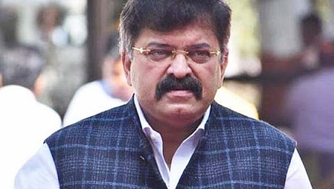 ठाणे : राजकीय हत्येचा बनाव रचून प्रभाग रचनेत हेराफेरी ? जितेंद्र आव्हाडांवर महापौरांचा आरोप