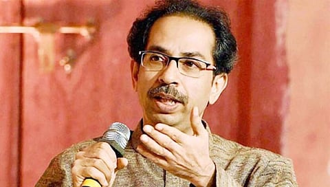 शिवसेना म्हणते, “हा स्वातंत्र्याचा ‘रक्त महोत्सव’ म्हणायचा का?”