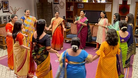 देशमुखांच्या घरात रंगणार भोंडल्याचा खेळ