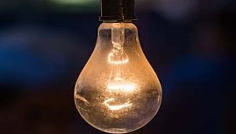 शिराळ्यात नागपंचमीच्या ‘मुहूर्ता’वर महावितरणाकडून वीज खंडीत; व्यापारी वर्गातून नाराजी