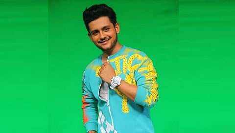 बिग बॉस मराठी : रहिवाशी संघात आदिश वैद्य याची धमाकेदार एन्ट्री