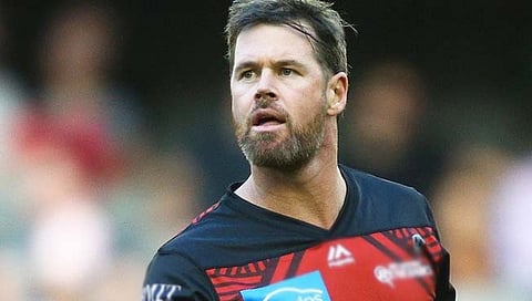 डॅनियल ख्रिस्तियन म्हणाला, माझ्या पत्नीला यापासून दूर ठेवा!