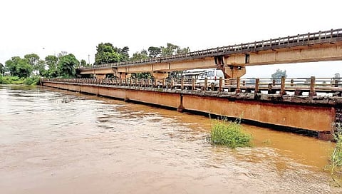 अभ्यास समिती : धरणांची उंची वाढवणार, जलसाठे निर्माण करणार