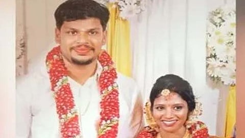 धक्कादायक: पत्नीच्या बेडरूममध्ये सोडला साप; सर्पदंश करून खून