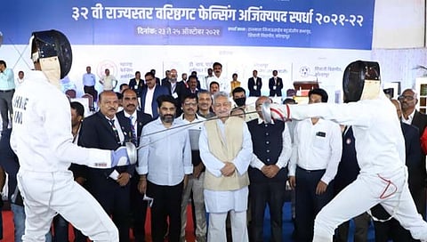 Satej Patil : 'दरवर्षी पाच जिल्ह्यांमध्ये फेन्सिंग हॉल उभारणार'