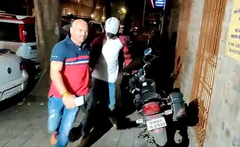 तर एनसीबी अधिकाऱ्याला १० वर्षांचा सश्रम कारावास; काँग्रेसने केली ‘ही’ मागणी