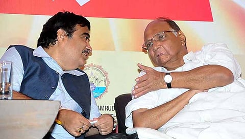 nitin gadkari : शरद पवार, हसन मुश्रीफांकडून गडकरींवर जोरदार स्तुतीसुमने