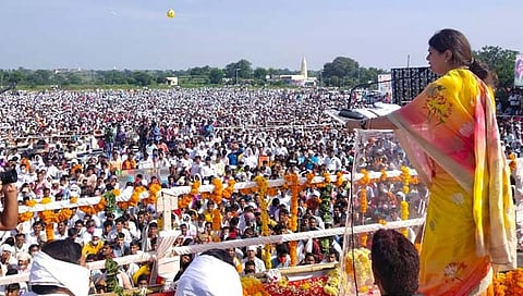 भगवान गड : “अपनी हद रोशन करने से, तुम मुझे कब तक रोकोगे”