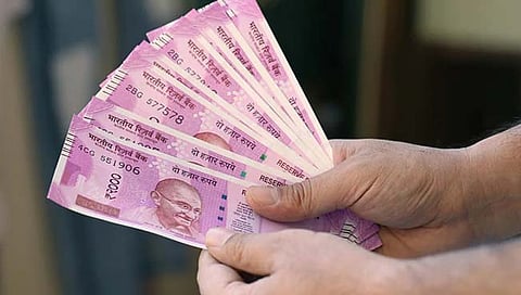 Dearness Allowance |केंद्रीय कर्मचाऱ्यांना मोठं गिफ्ट; महागाई भत्त्यात ४ टक्क्यांची वाढ