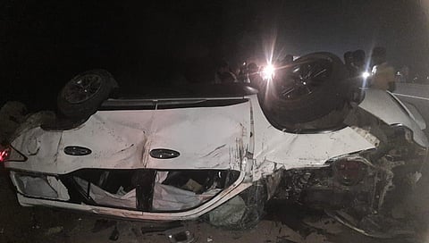 ब्रेकिंग – विजयपूरजवळ भीषण अपघातात चौघांचा मृत्यू