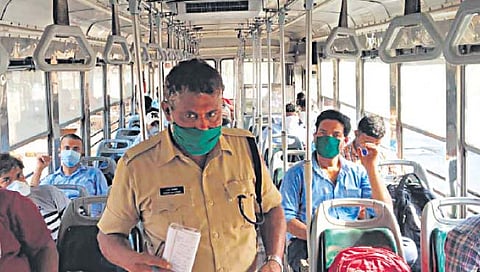 दोन लस धारकांनाच ‘बेस्ट’ प्रवासाची मुभा