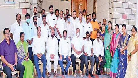 कागल तालुक्यातील ९० टक्के मते सतेज पाटील यांच्या पाठीशी