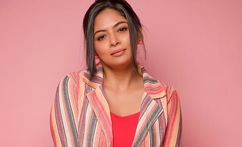 डॉक्टर डॉन श्वेता शिंदे हिचा ग्लॅमरस लूक व्हायरल