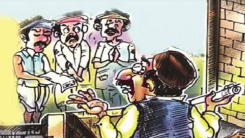 सावकाराकडून शेती बळकावण्याचा प्रयत्न; सांगोला पोलिस ठाण्यात गुन्हा दाखल